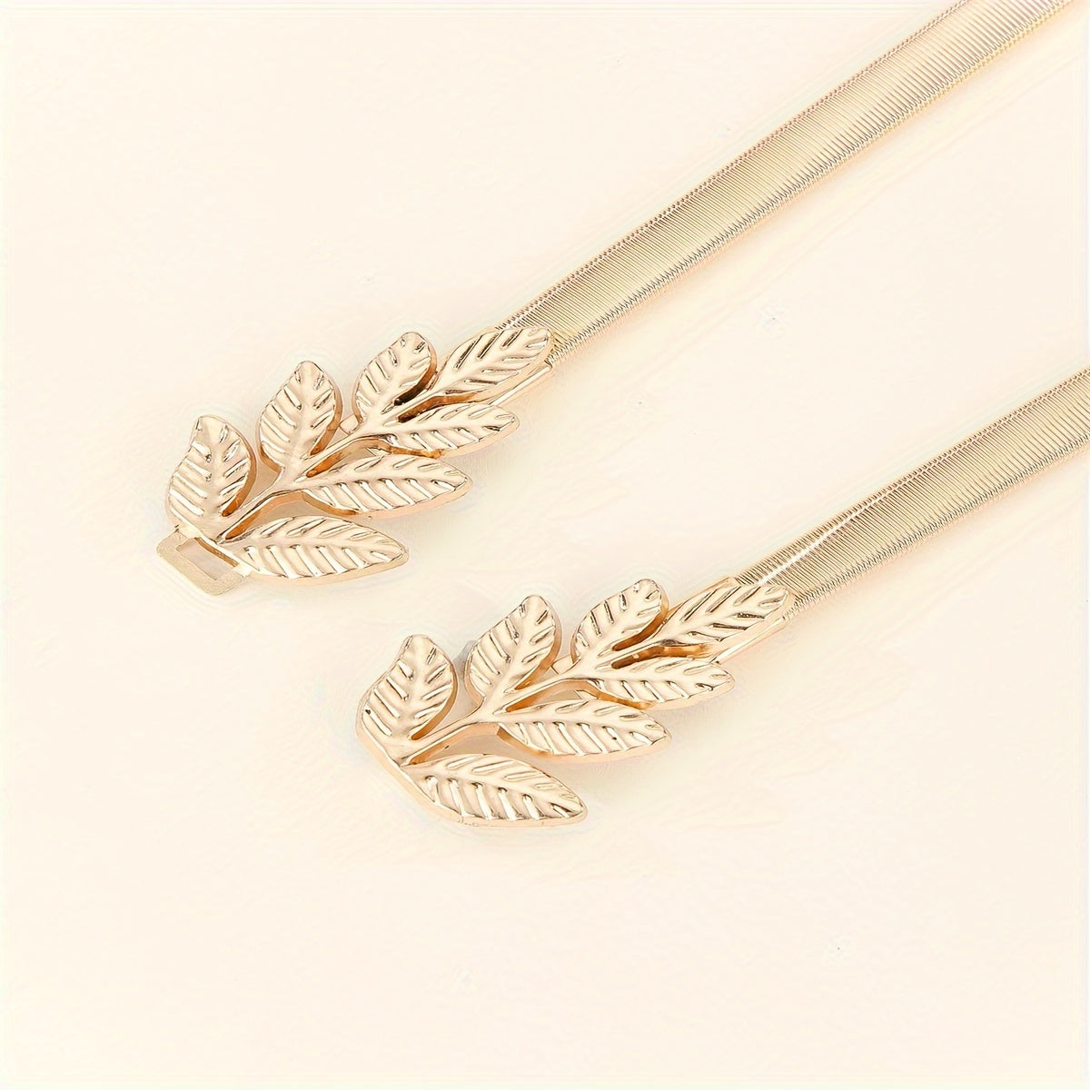 Mireille Leaf