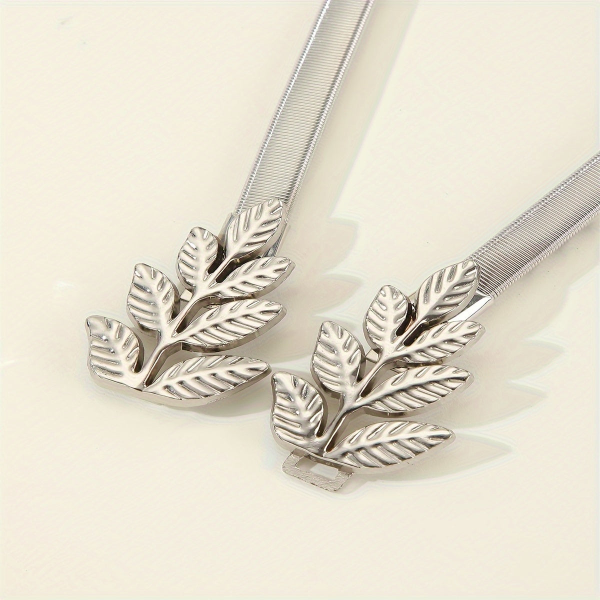 Mireille Leaf