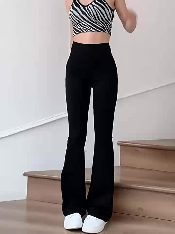 Nina Flare