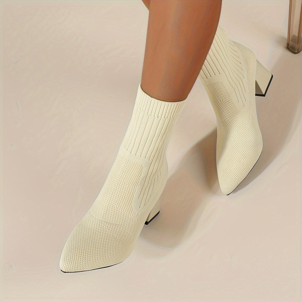 Elora Knit