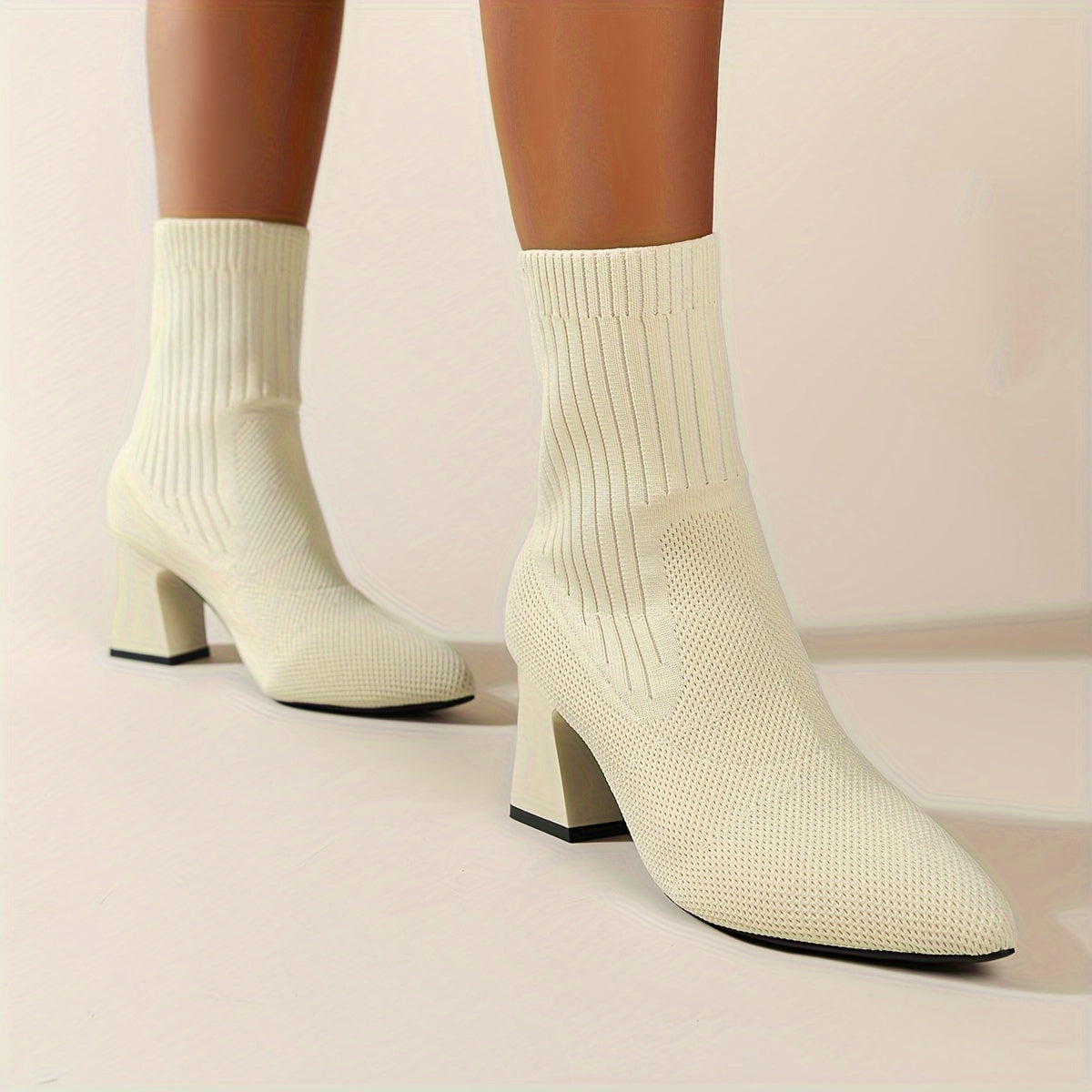 Elora Knit
