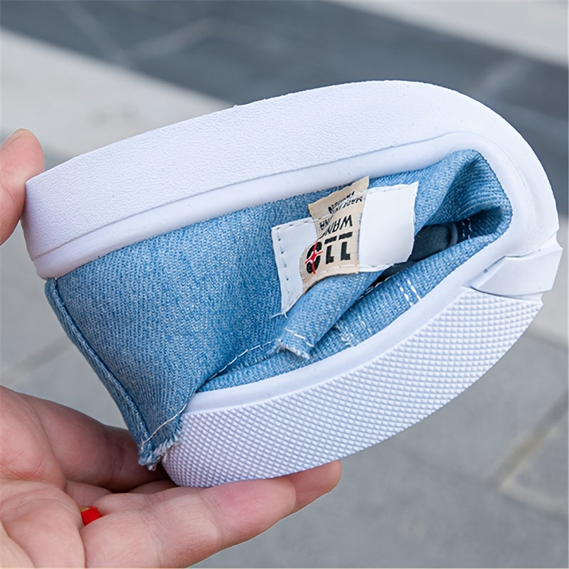 ANNAâ„¢ - Timeless Low-Top Sneakers
