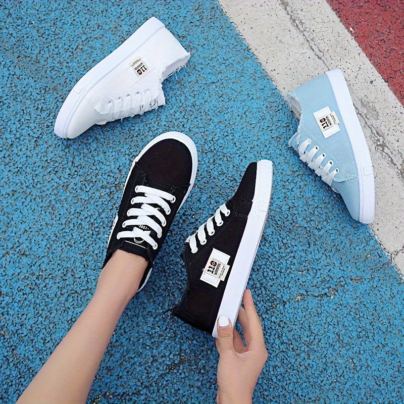 ANNAâ„¢ - Timeless Low-Top Sneakers