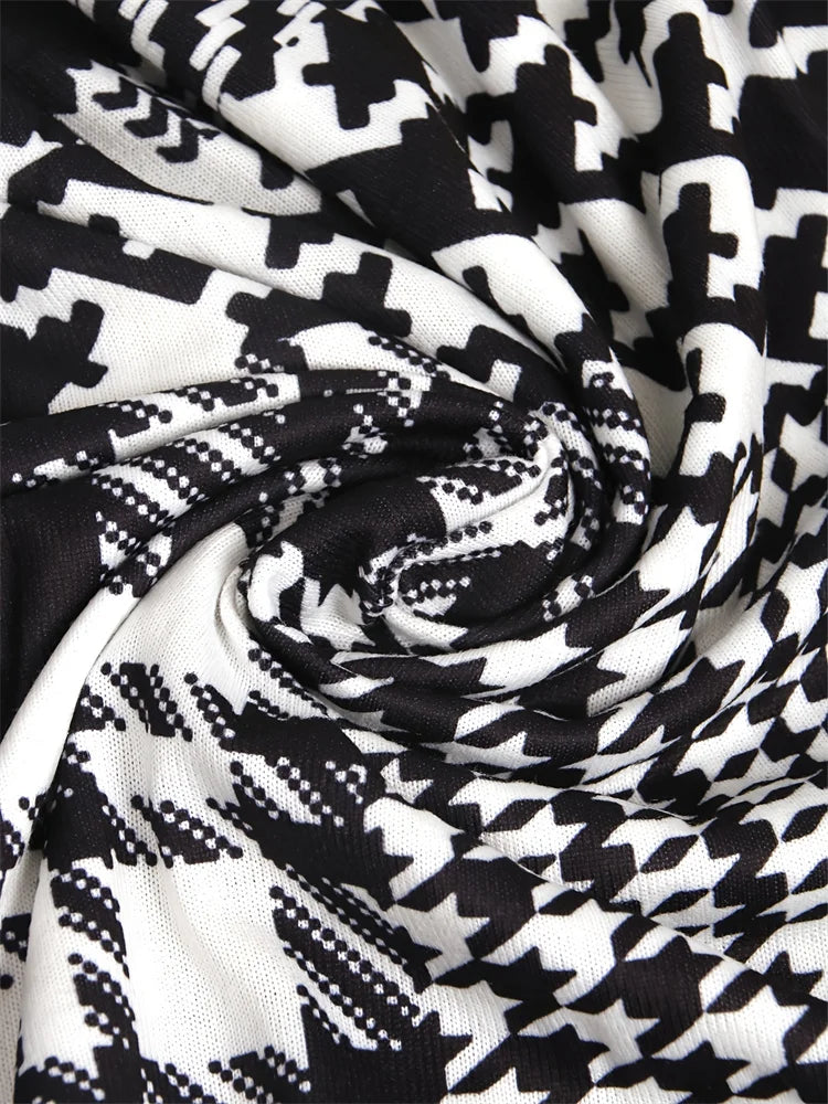 LEONAâ„¢ | Sleek Geo-Print Cardigan