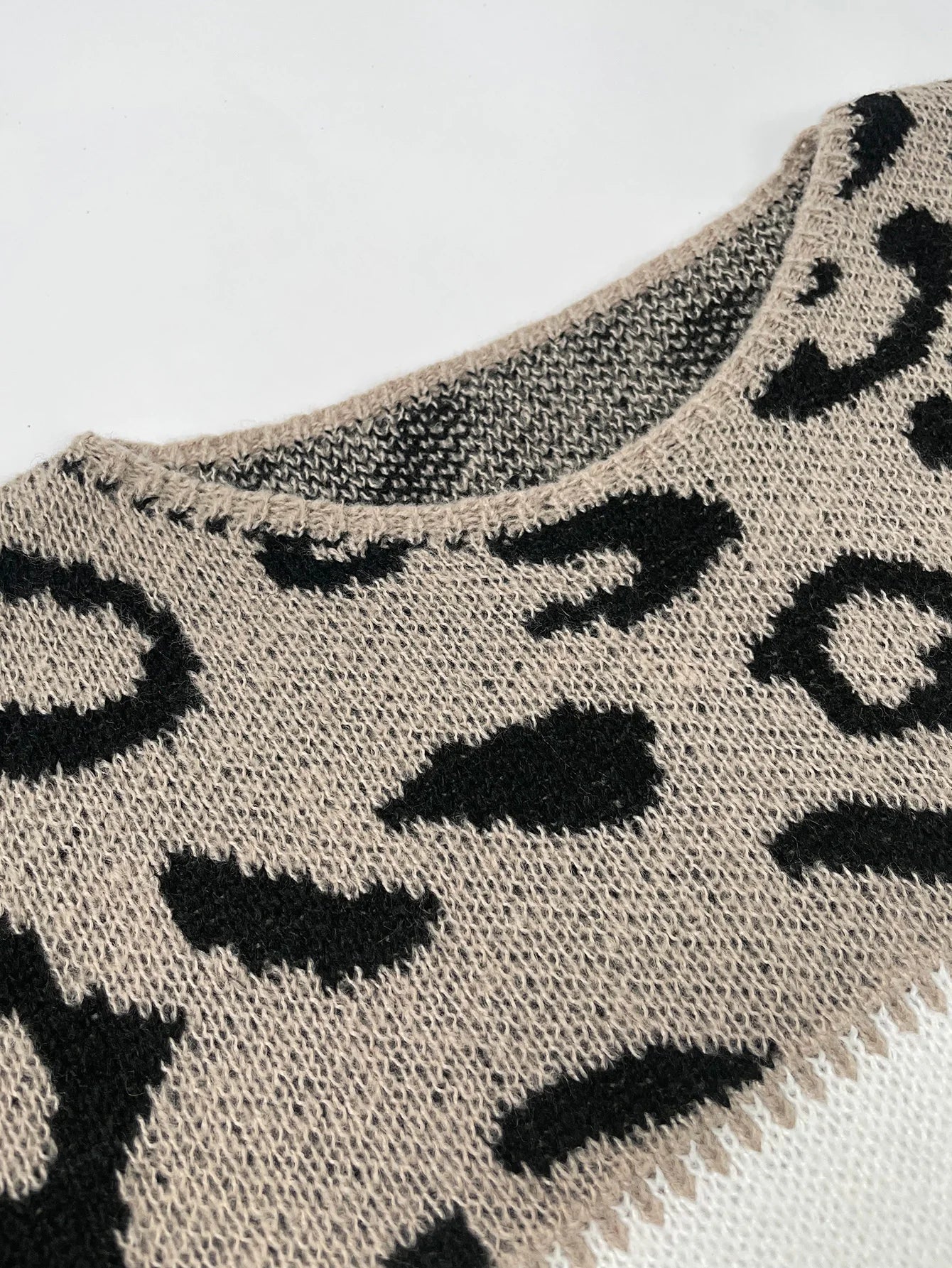 PANTHERAâ„¢ | Leopard Print Sweater