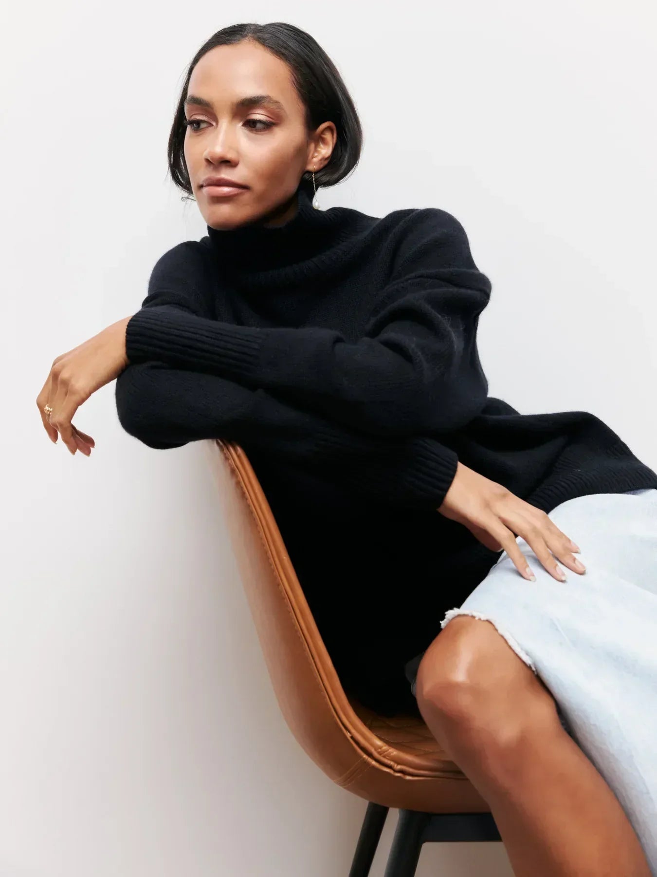 ALYSSAâ„¢ - Elegant Turtleneck Sweater