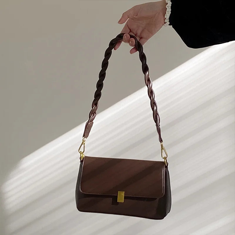 Elira Vintage Shoulder Bag
