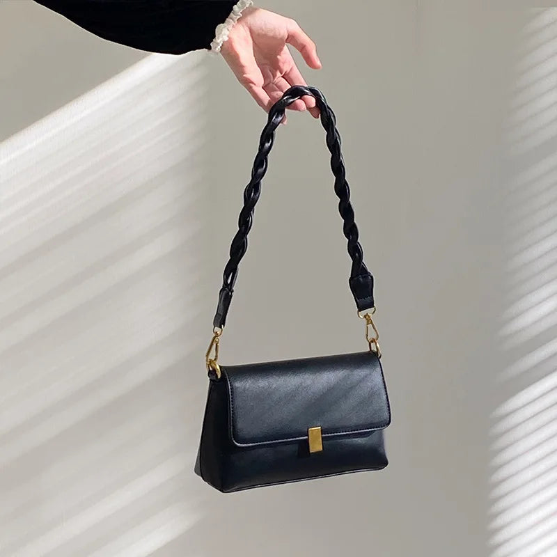 Elira Vintage Shoulder Bag