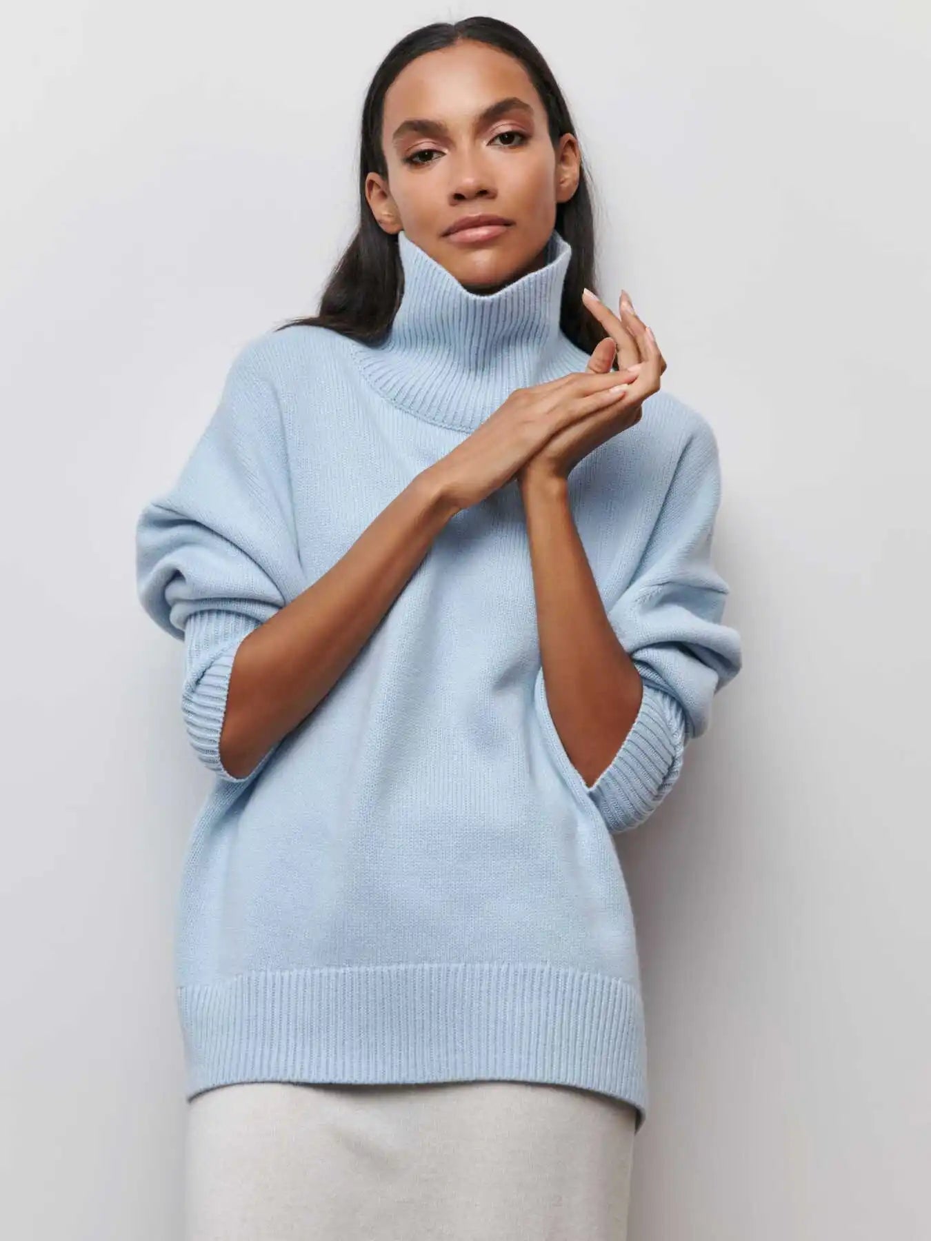 ALYSSAâ„¢ - Elegant Turtleneck Sweater