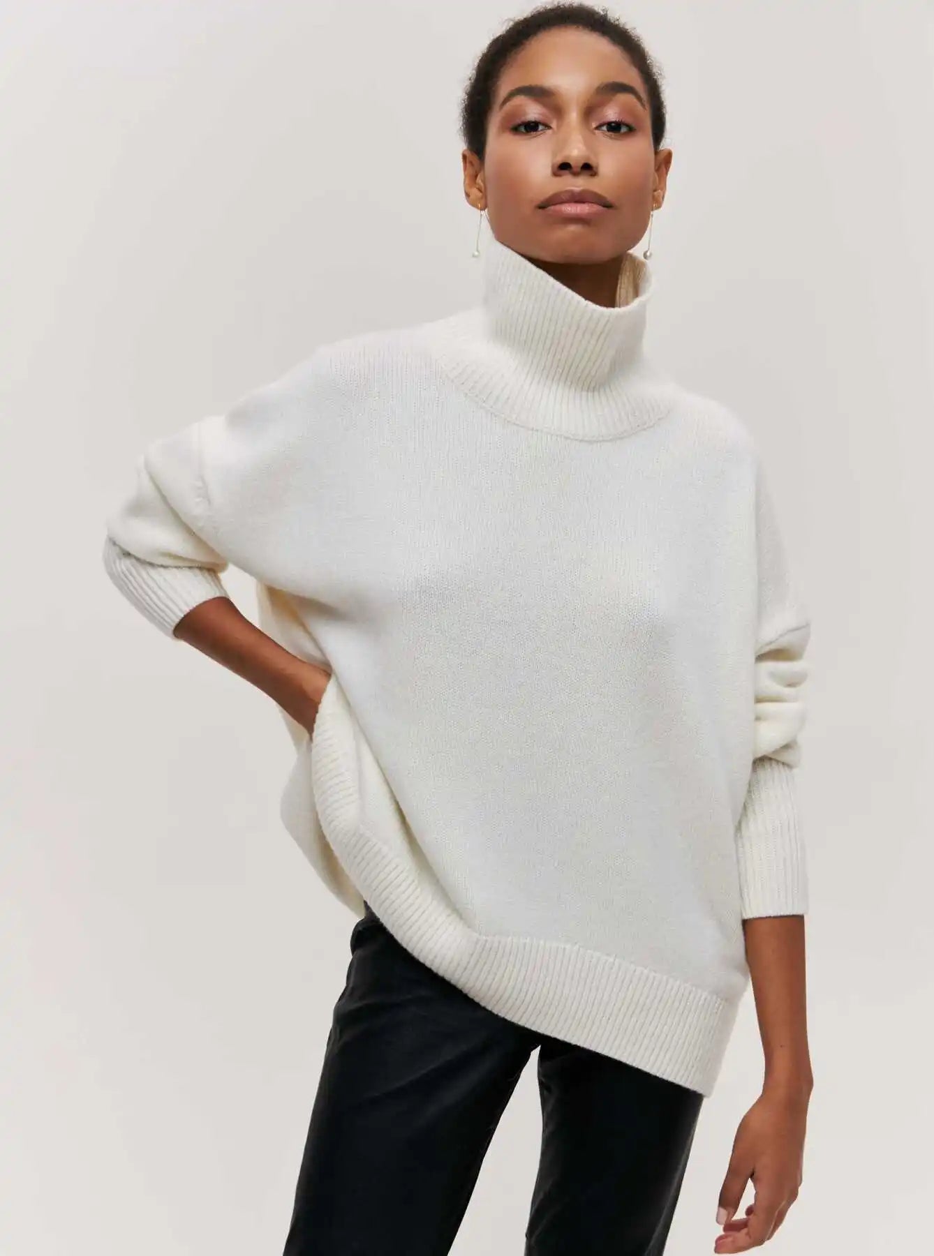ALYSSAâ„¢ - Elegant Turtleneck Sweater