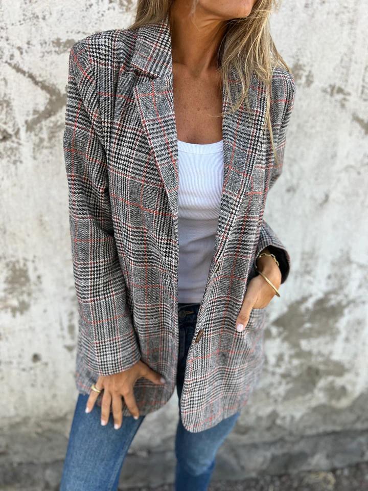 LUCINDAâ„¢ - Classic Plaid Blazer