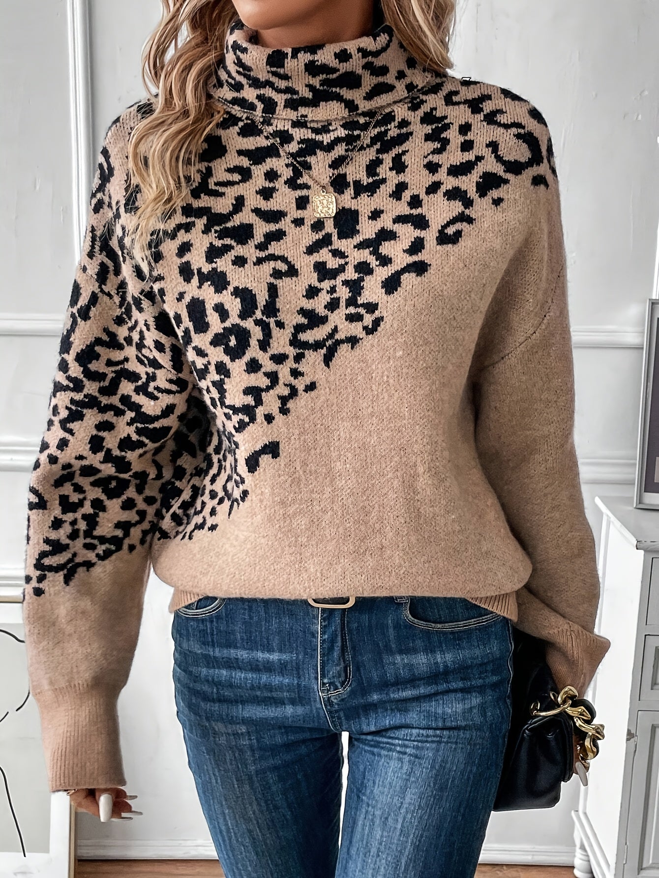 ZAYNAâ„¢ - Leopard Sweater