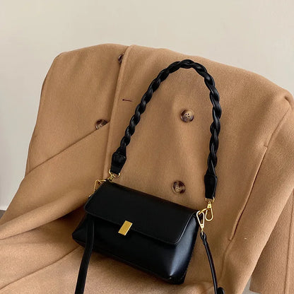 Elira Vintage Shoulder Bag
