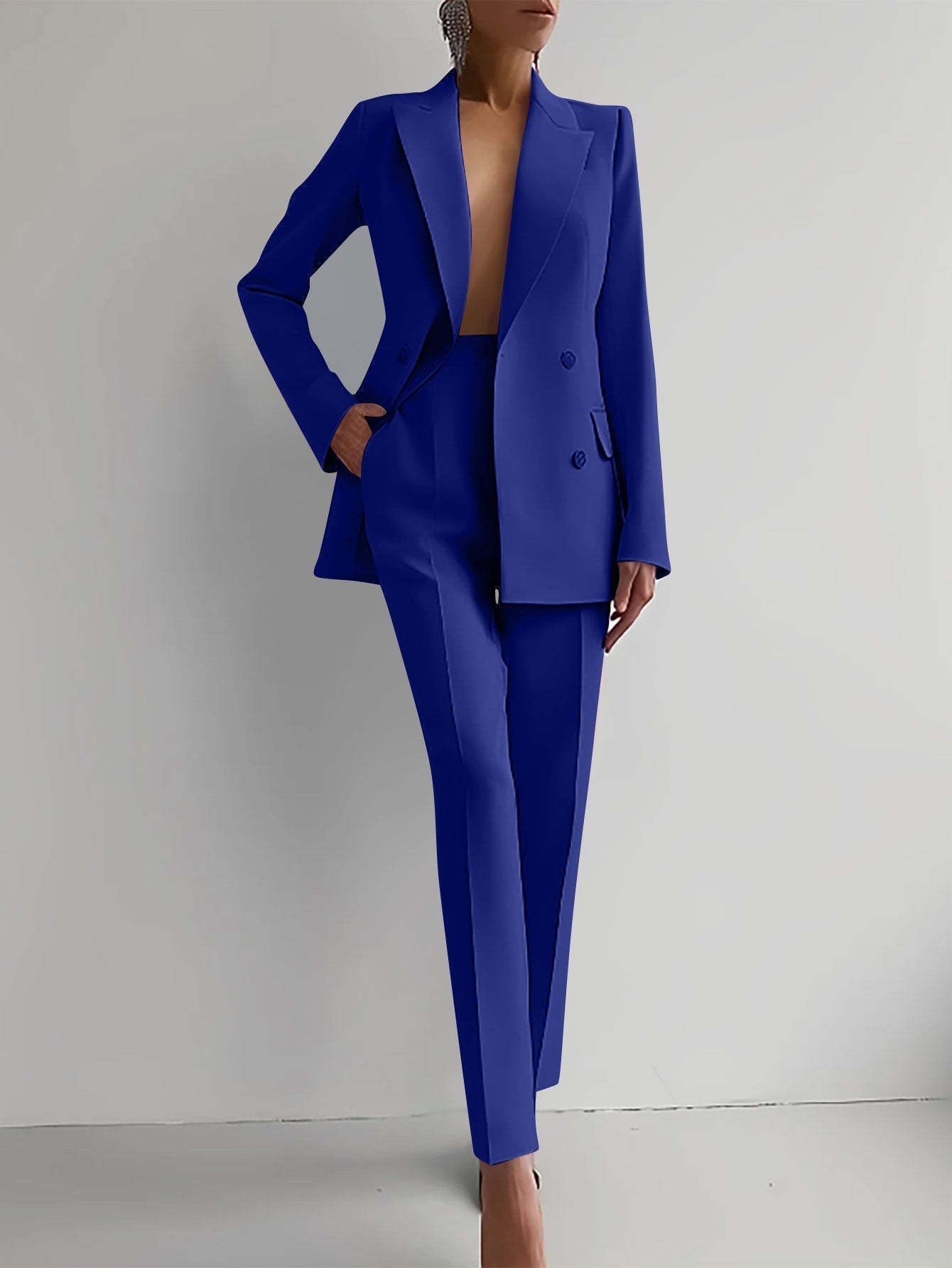 Victoria Tailored