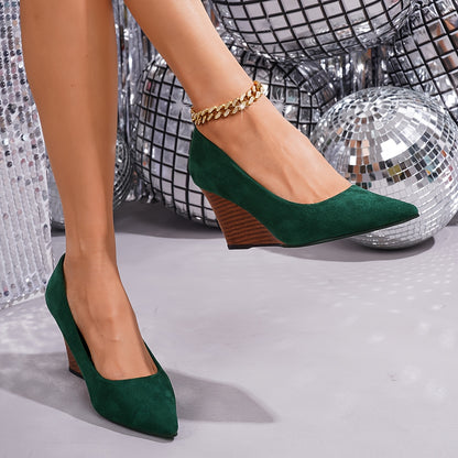 Vivienne Sleek